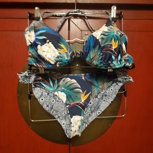 👙 Body Glove Reversible Bikini